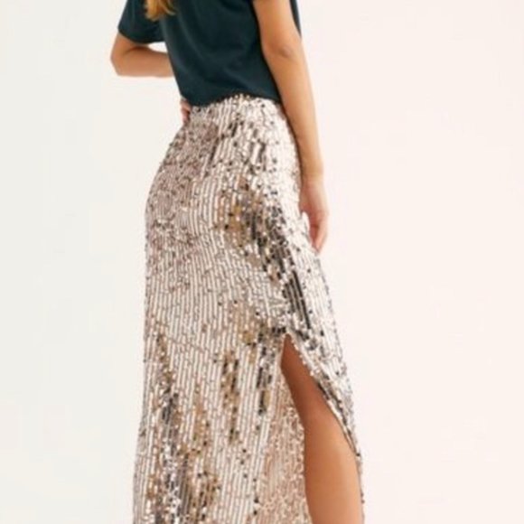 Free People Dresses & Skirts - Free People Sea Shell Sequin Maxi Skirt